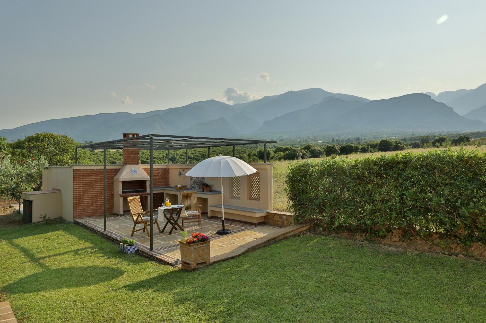 Οlives And Vines All Seasons Villa Litochoro Exterior photo